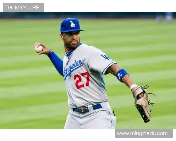 围脖下的绿茵传奇足球明星们的时尚与运动完美结合